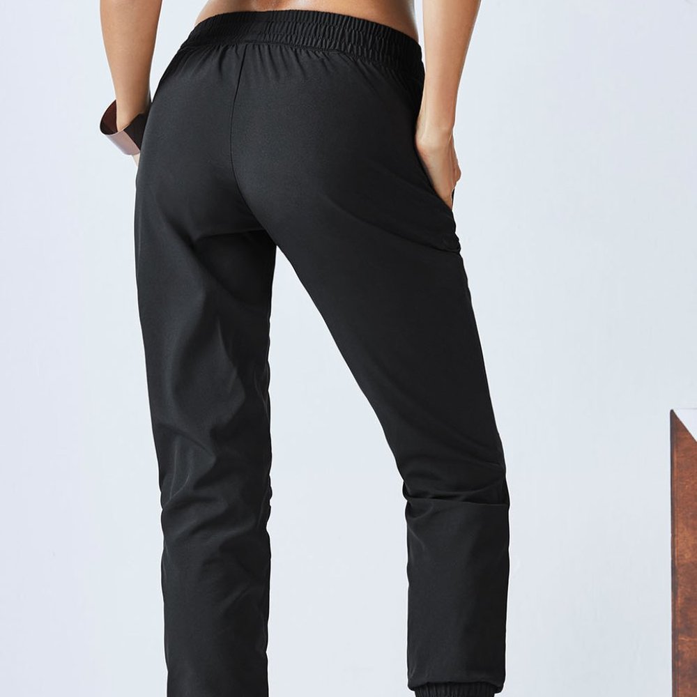 NWT Fabletics Betsy  Jogger - Picture 3 of 8